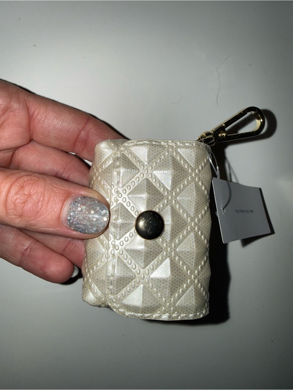 Bandolier Quilted Pearl White AirPods Pouch with Gold Clip - Picture 4 of 5